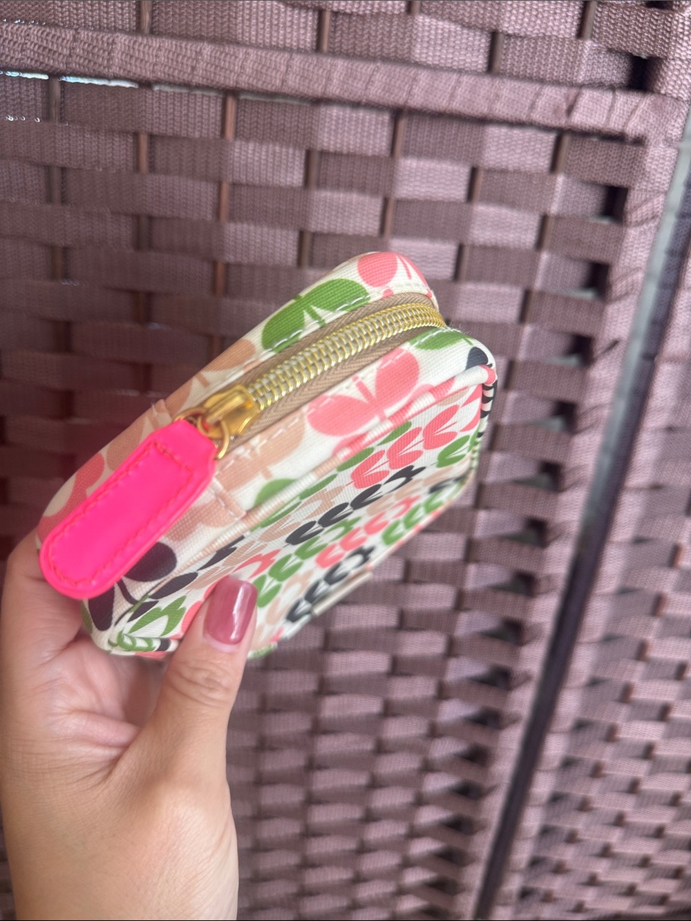 Orla Kiely Floral Leaf Pattern Cosmetic Pouch - Picture 16 of 16